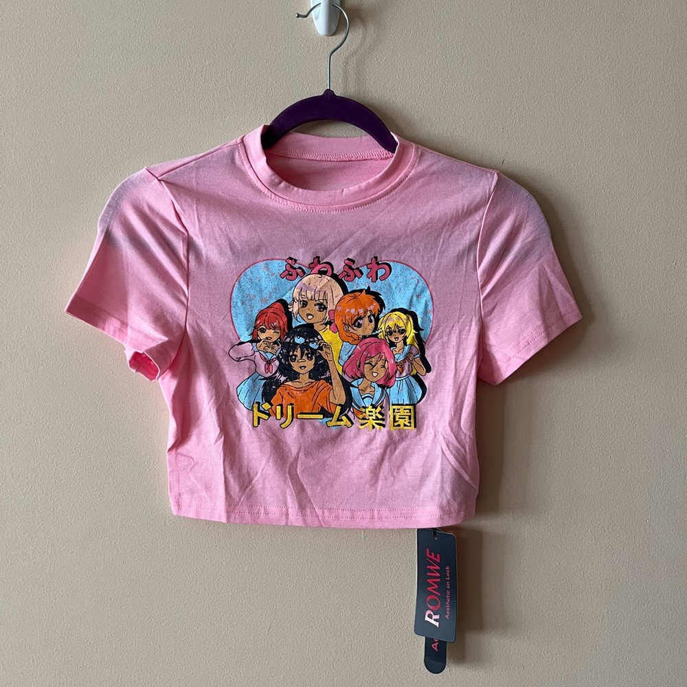 ROMWE Anime Cropped Top